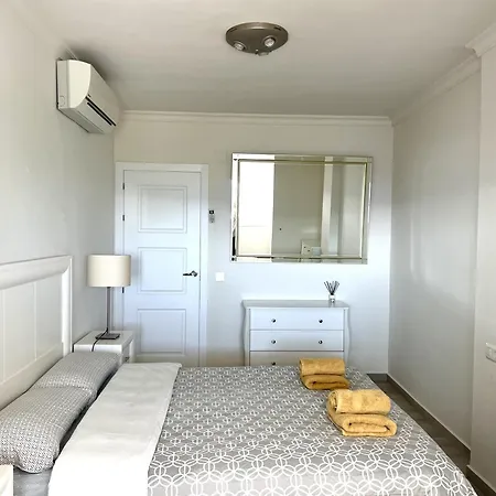 アパート Mi Capricho Beachfront Penthouse With Terrace And Sea View *